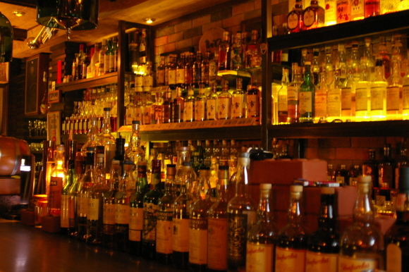 小樽 Bar BOTA 本日は22:00にて閉店致します。_b0271789_22151040.jpg