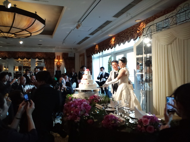 結婚おめでとう！_f0042295_22184939.jpg