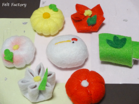 フェルトの和菓子 同じ型紙で作ってます Maruwa Taroのfelt Factory