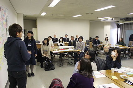 学生ファシリテーションが、「氷」をとかしていく。_f0127806_1961612.jpg