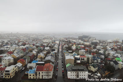 アイスランド・エアウエイブス2015（1）　レイキャヴィク街歩き＆シッラとのアーティスト・ディナー_c0003620_23441770.jpg