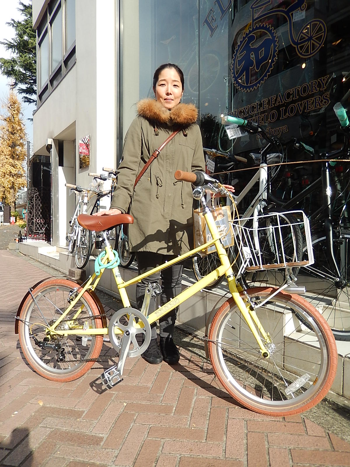 12月21日　渋谷　原宿　の自転車屋　FLAME bike前です_e0188759_18191738.jpg