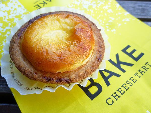 BAKE CHEESE TART（ベイク チーズタルト）　池袋店_c0152767_2218240.jpg