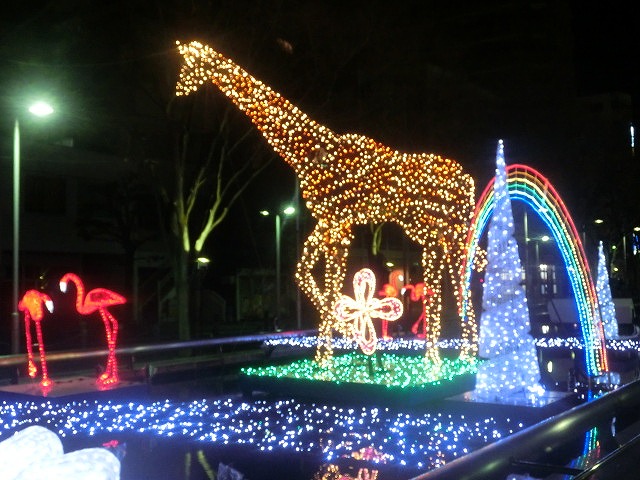 クリスマス前の華やいだ静岡の街を歩くと_f0141310_7455155.jpg