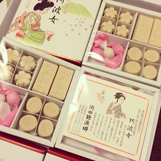 消費者庁の皆様、ウェルかめ〜〜！：徳島は阿波踊りと阿波女の産地ですゾ！_e0171614_20343444.jpg