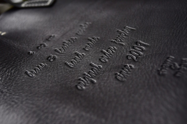 A tote x black_b0172633_111351.jpg