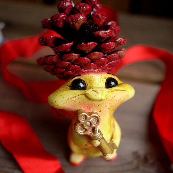 Yellow Seedling with Key by Lyla Warren_e0118156_233544100.jpg