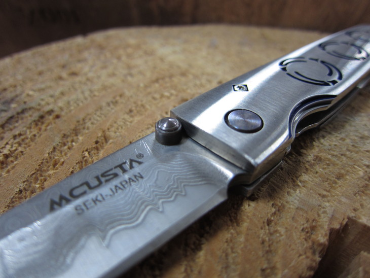 数量限定MCUSTAナイフ!!_d0198793_18552131.jpg