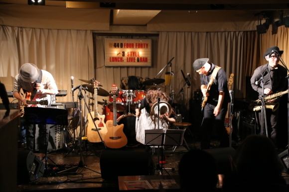 LIVE後記_a0088007_00565630.jpg