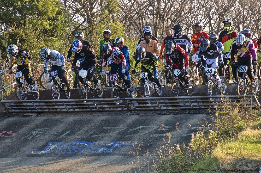   2015 JOSF 緑山FINAL RACE VOL4BMX１４オーバー/30オーバー/MTB３０オーバー決勝　動画あり_b0065730_8423034.jpg