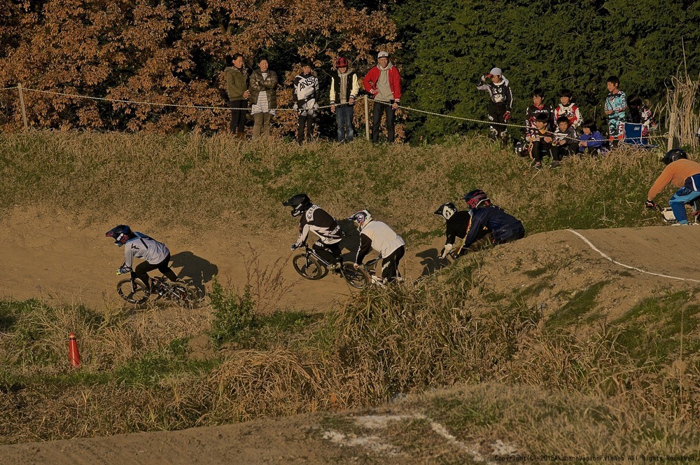   2015 JOSF 緑山FINAL RACE VOL4BMX１４オーバー/30オーバー/MTB３０オーバー決勝　動画あり_b0065730_8512462.jpg