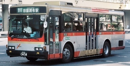 東急バス いすゞP-LV214K +IK_e0030537_02113070.jpg