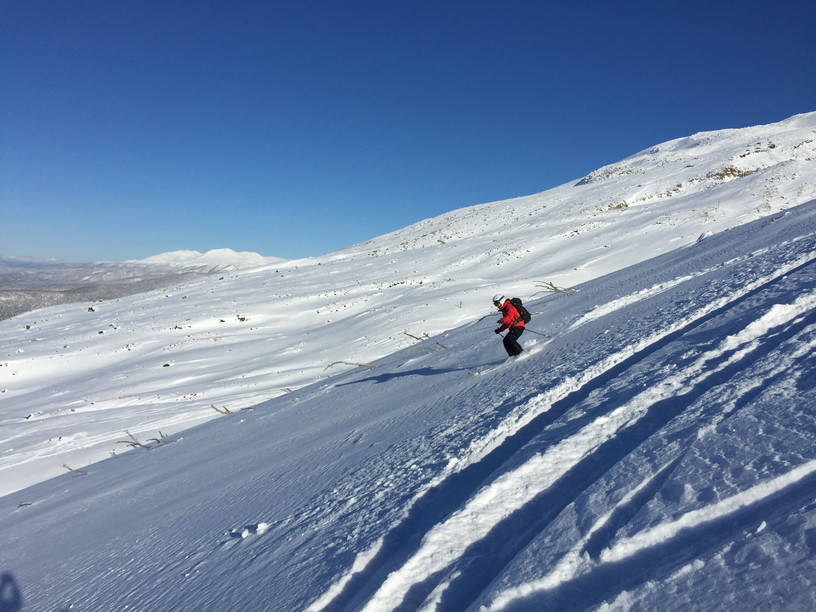 2015年12月　『新雪の山へ、前十勝』　December 2015 \"The beginning of ski season at Mt Tokachi\"_c0219616_22263090.jpg