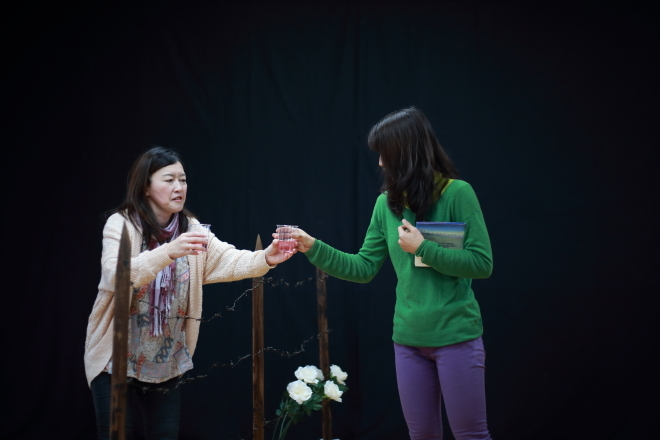 クリスマスの贈り物 ~片岡友美子☆鵜飼雅子 二人芝居~ in まちぴあ_e0227942_22275807.jpg