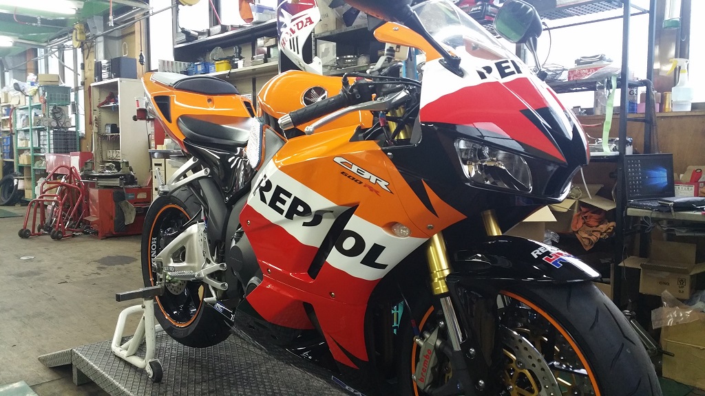 Cbr600rr 13 仕様変更で再セッティング ノザワホンダ船橋店 Staffブログ