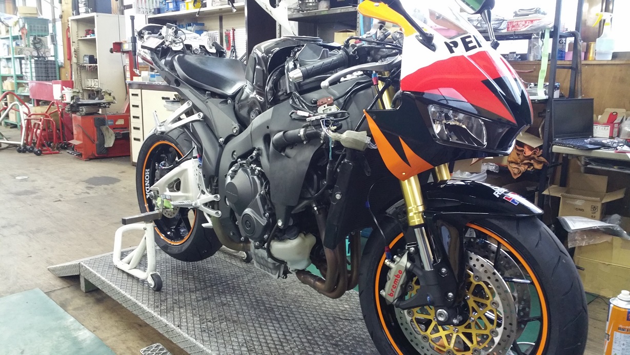 CBR600RR(\'13)　仕様変更で再セッティング_e0114857_313819.jpg