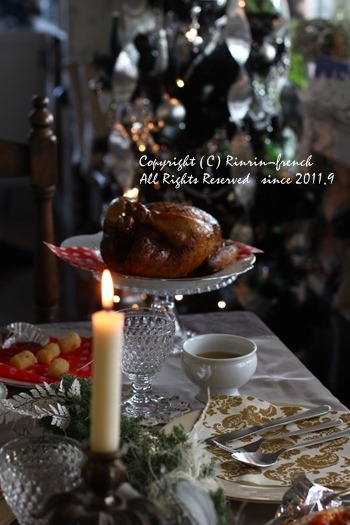 メリークリスマス★　ゴールドを取り入れた大人シックなテーブルで。_e0237680_15465730.jpg
