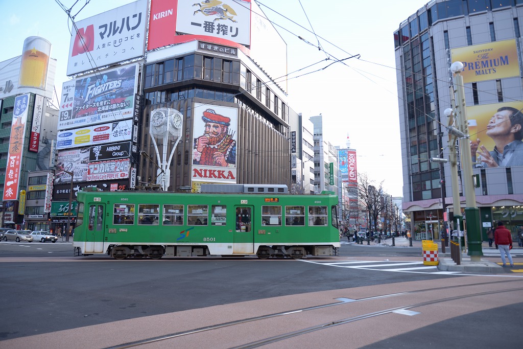 札幌　路面電車_c0240388_9423463.jpg