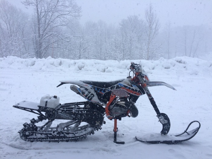 スノーバイク セロー250 デンバースレッド