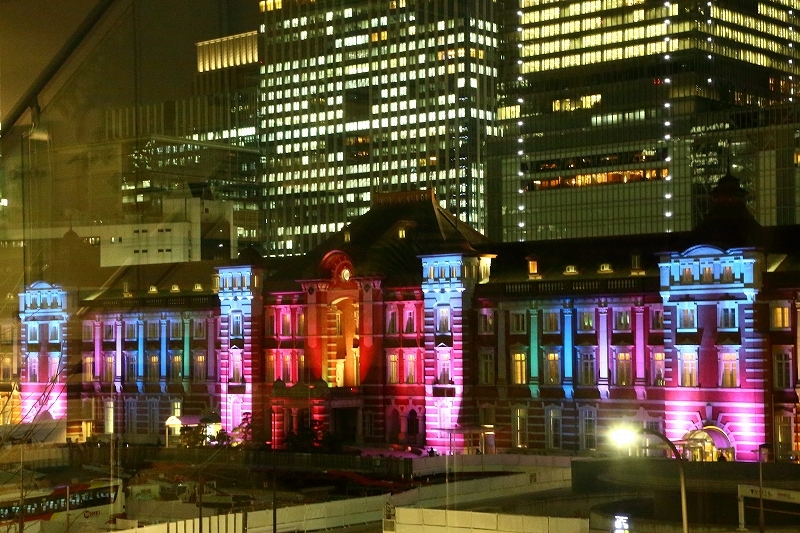 東京ミチテラス2015の 東京駅スペシャルライトアップ その前にちょっとだけ羽生君のスケートリンクに寄り道 旅プラスの日記 東京ミチテラス2015の 東京駅スペシャルライトアップ その前にちょっとだけ羽生君のスケートリンクに寄り道 旅プラスの日記