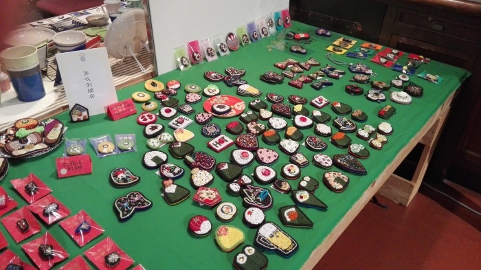 THE GIFT BOX2015に出店レポ&明日の出店のお知らせ_e0155231_15145106.jpg