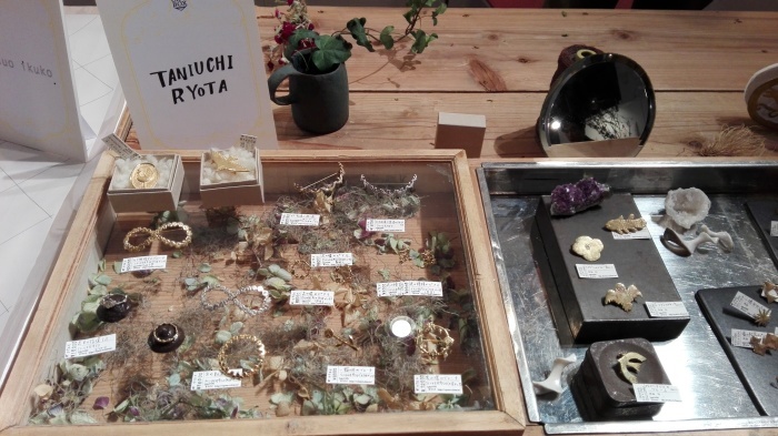 THE GIFT BOX2015に出店レポ&明日の出店のお知らせ_e0155231_15214841.jpg