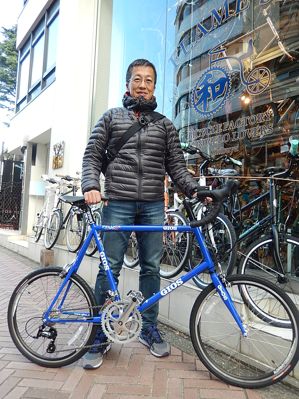 12月26日　渋谷　原宿　の自転車屋　FLAME bike前です_e0188759_18425238.jpg