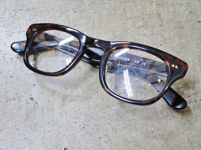 最近・大好評(完売)の SHURON SIDE WINDER・2カラー・大量入荷です。。。BIG な50 size も沢山!★?_d0152280_2151466.jpg