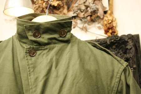 2015 OCT ヨーロッパ後記３７(入荷　フランス軍モーターサイクルジャケット　M-47ジャケット ドイツ警察バックパック)_f0180307_03545770.jpg