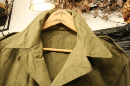 2015 OCT ヨーロッパ後記３７(入荷　フランス軍モーターサイクルジャケット　M-47ジャケット ドイツ警察バックパック)_f0180307_03552167.jpg