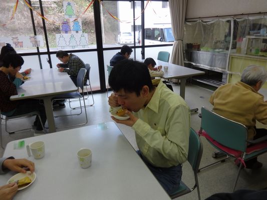 12/27 日曜喫茶_a0154110_133412.jpg