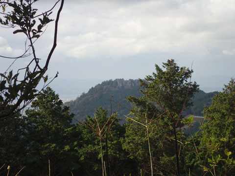 e0293913_8282386.jpg