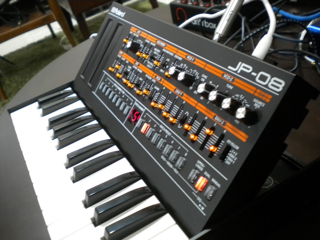 Roland Boutique JP-08試奏記 : 風流音色まねゑもん Roland Boutique JP-08試奏記 : 風流音色まねゑもん