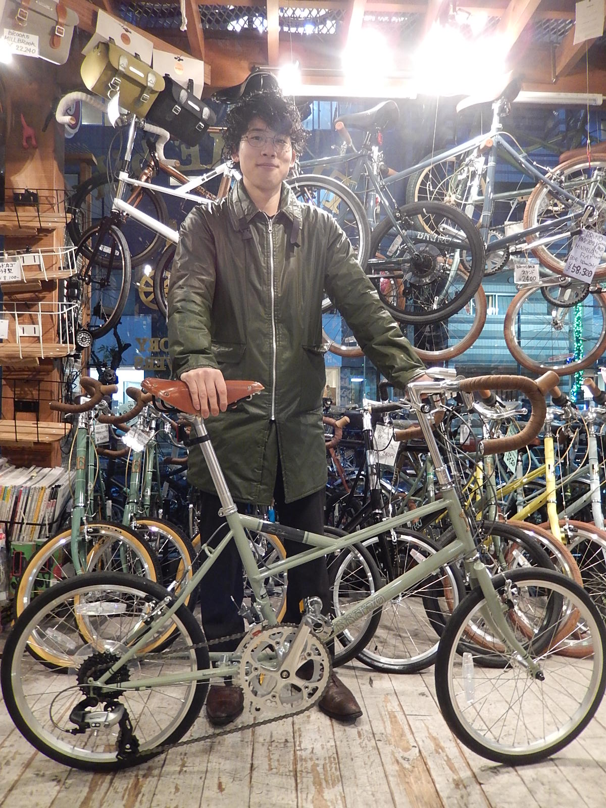 12月29日　渋谷　原宿　の自転車屋　FLAME bike前です_e0188759_14514980.jpg