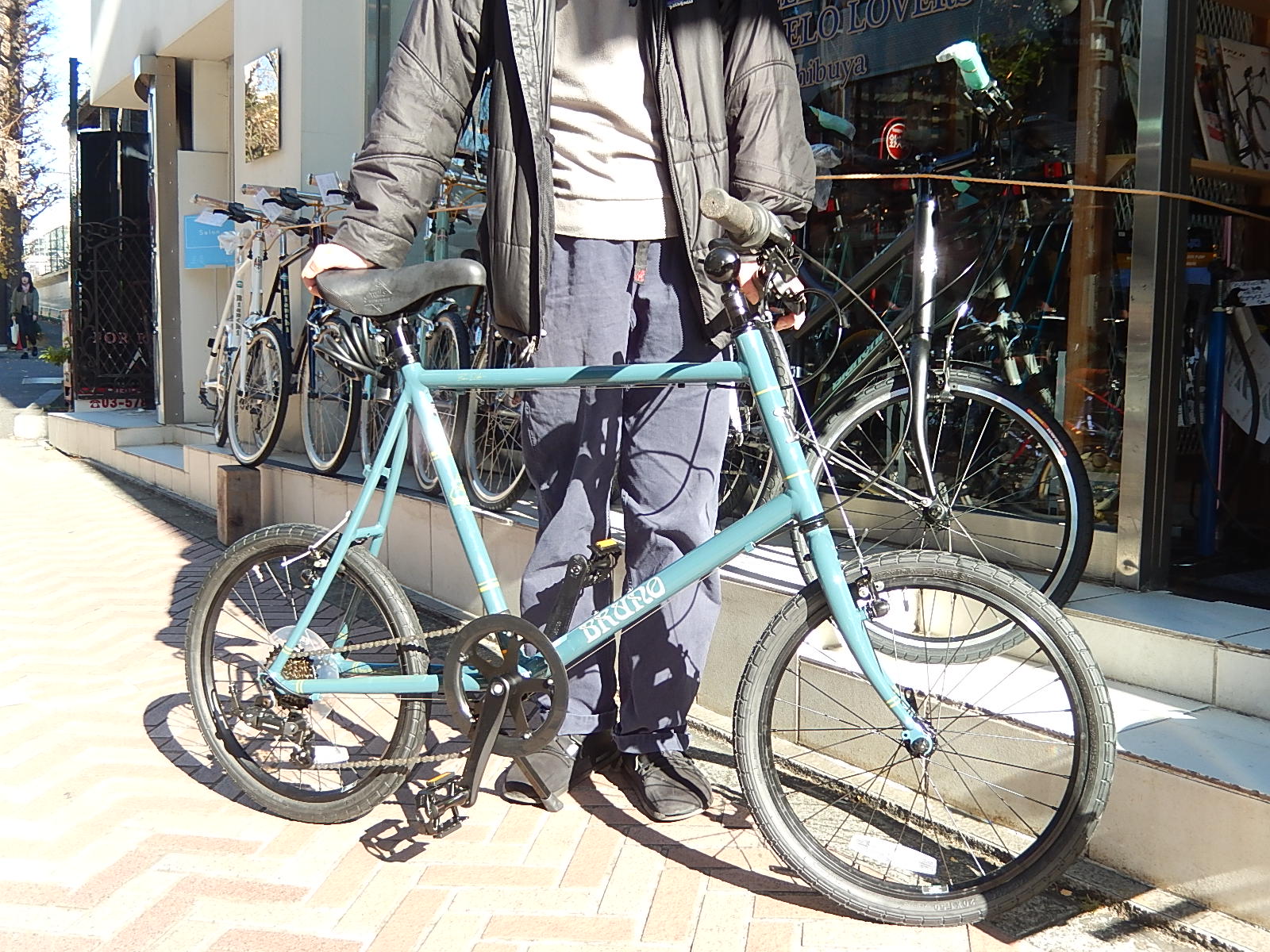 12月29日　渋谷　原宿　の自転車屋　FLAME bike前です_e0188759_14525287.jpg