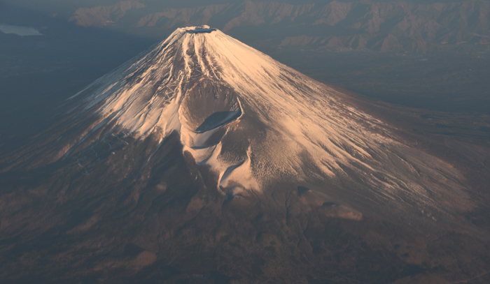 飛行機から見た富士山写真_e0171573_20154322.jpg