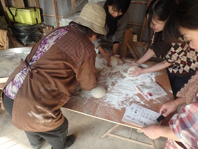 餅つき ゆとい餅_d0195183_9223880.jpg