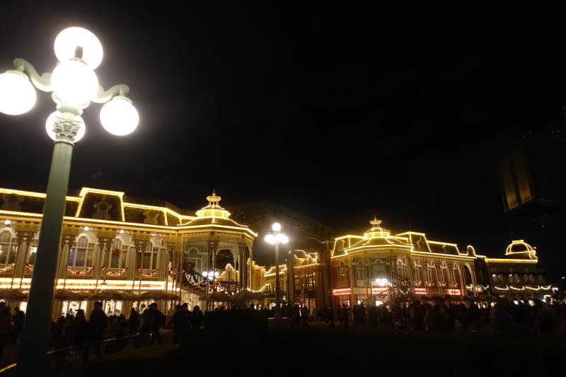 気恥ずかしい東京ディズニーランドに行ってみた。チキンめっちゃ美味しいｗ_b0024832_23214664.jpg