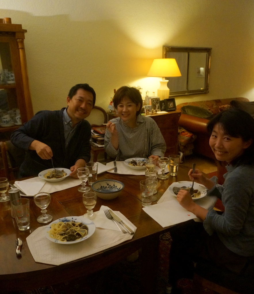 12/9 CX新支局長ご夫妻と「さーて何を食おうかな?」_c0180686_07464716.jpg