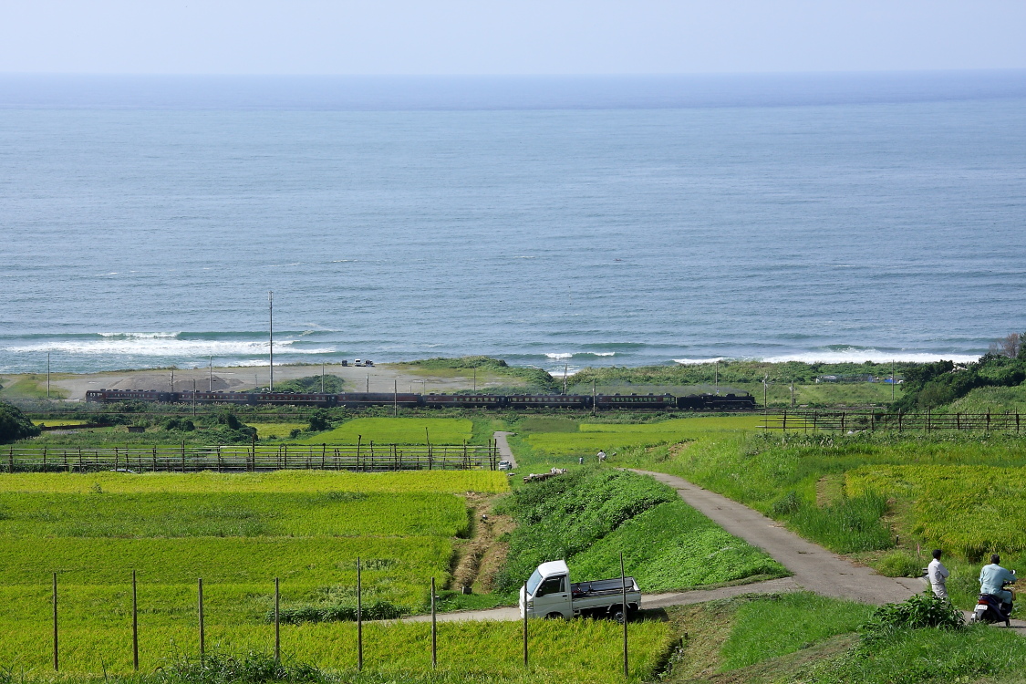 秋晴れの日本海 - 2015年・羽越線 - _b0190710_113594.jpg