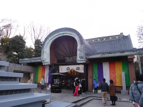 初詣 (芝 増上寺 / 目黒五百羅漢寺 ほか)_e0345320_22580138.jpg