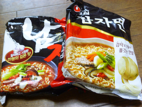 【新大久保情報】激安韓国食品 釜山マート_c0152767_17372773.jpg