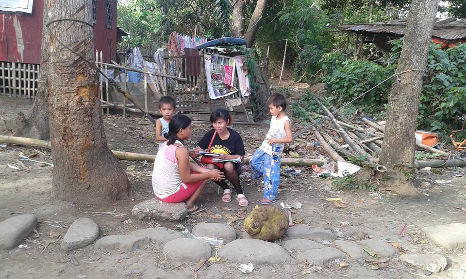 フィリピンのゴミ山と教育調査 （2015年版）_d0146933_0403286.jpg