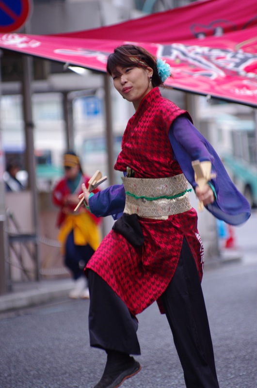 YOSAKOIぶち楽市民祭２０１５その７（しんじ恋踊り連毘盧遮那）_a0009554_0331912.jpg