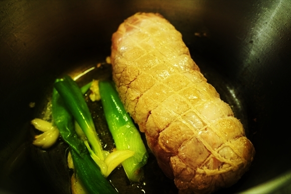 ダッチオーブンで簡単チャーシュー 煮豚 お正月編 Cookpad連携 Samのlifeキャンプブログ Doors In Out ダッチオーブンで簡単チャーシュー 煮豚 お正月編 Cookpad連携 Samのlifeキャンプブログ Doors In Out