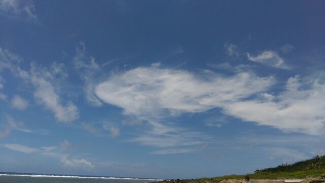 《空と雲》いろんな形に見える雲～何かを感じたら、それもメッセージです。(^^)～_b0298740_18133189.jpg