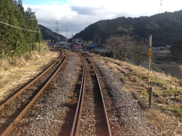 JR関西線 亀山~加茂 ひたすら線路と駅。_a0334793_03415282.jpg