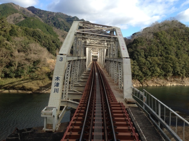 ＪＲ関西線　亀山～加茂　ひたすら線路と駅。_a0334793_03525332.jpg