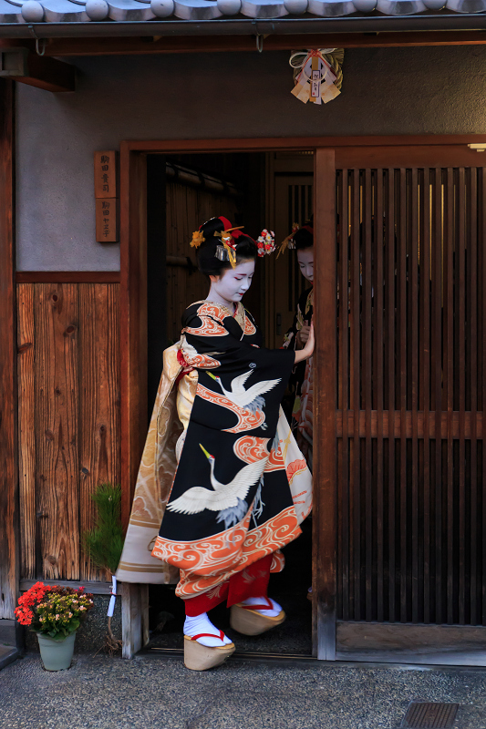 新年の挨拶回り(上七軒・中里のみなさん)_f0155048_232271.jpg