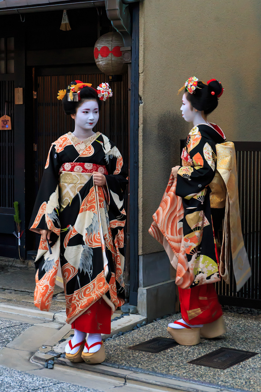 新年の挨拶回り(上七軒・中里のみなさん)_f0155048_2324434.jpg